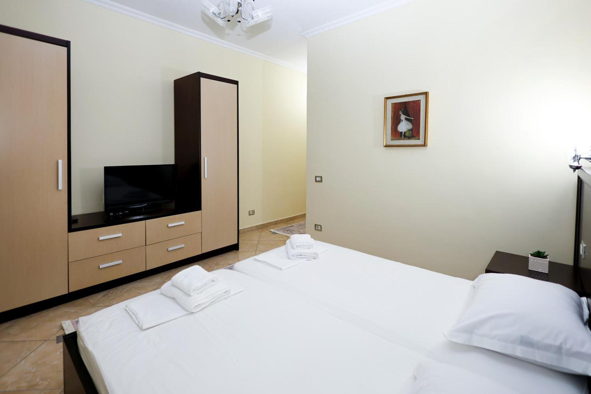 Opus Hotell Berat